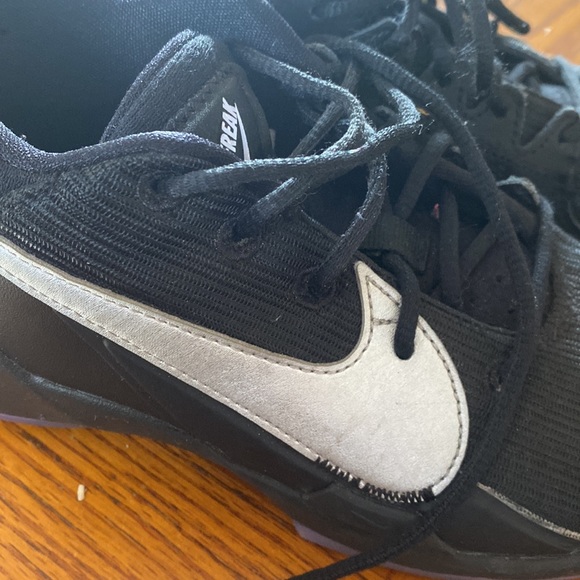 Giannis Freak Nike basketball sneaker - Picture 3 of 4